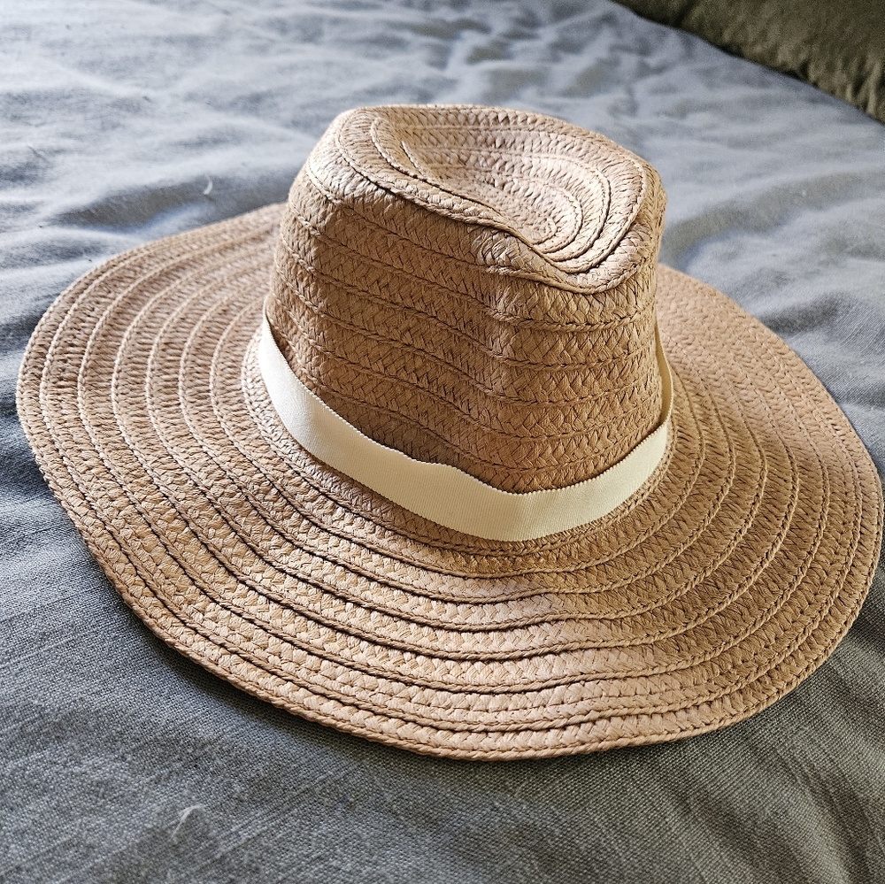 Madewell hat